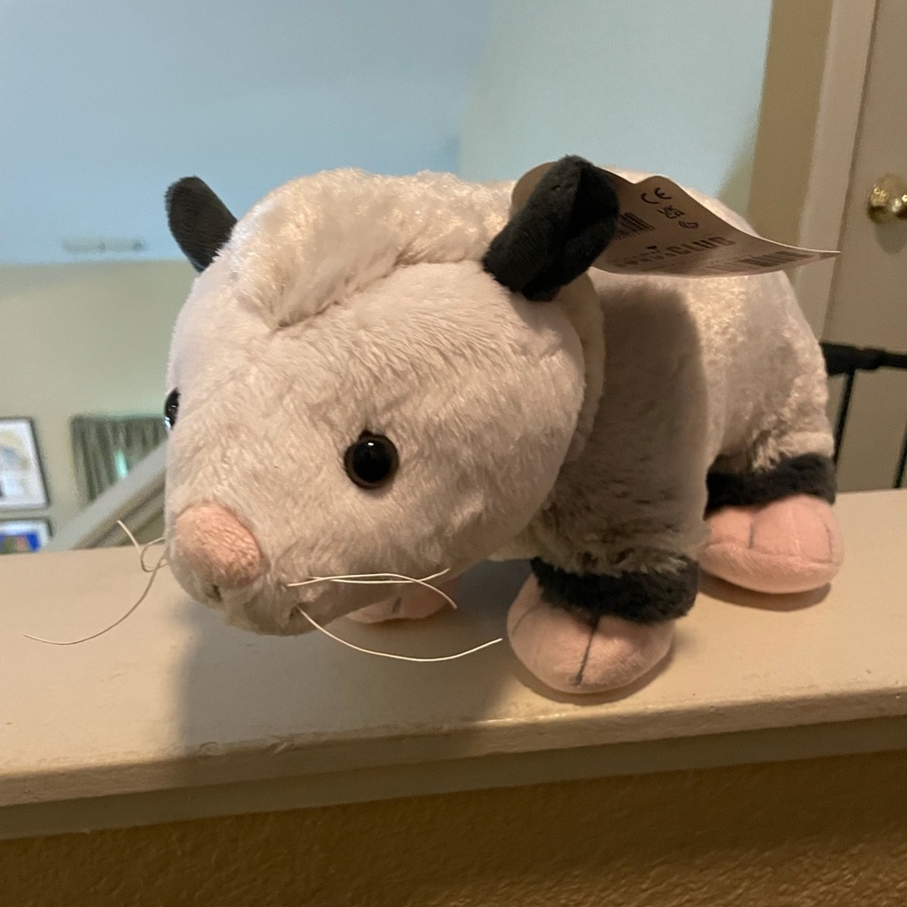 Nwt opossum build a bear